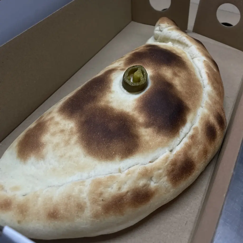 29. Calzone boscaiola